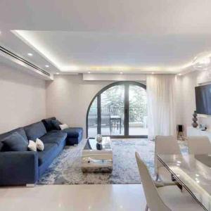 luxury legacy 3bd E