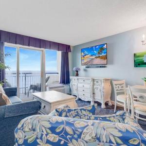 Oceanfront Paradise! Luxuriously Furnished Suite! B 630