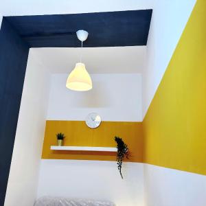 Blissful Partition Room in Bur Dubai Near Burjuman Metro