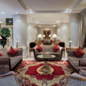 Royal Manotel