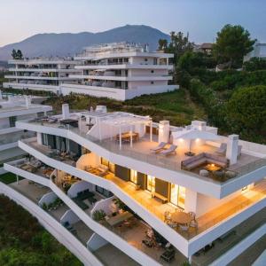 Luxury 3Bed Penthouse - Estepona