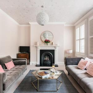 Charlotte Street Apartment
