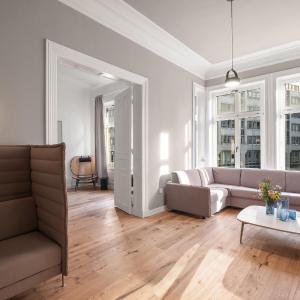 Park Lane Central Apartments