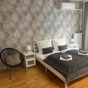 Peter's Cosy Budapest Suite Free Parking