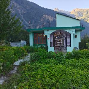 Riverside Retreat Homestay