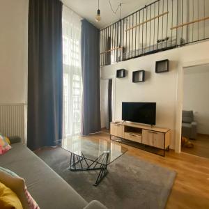 Kramare 303