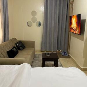 Spacious Studio in South B Nearby Mombasa Road
