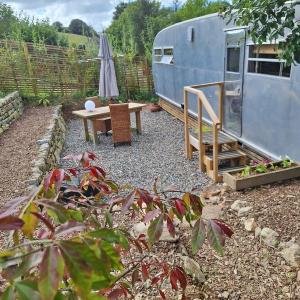 Airstream style caravan with optional hot tub