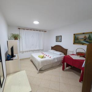 Zhizelle Xhamllik'Apartment