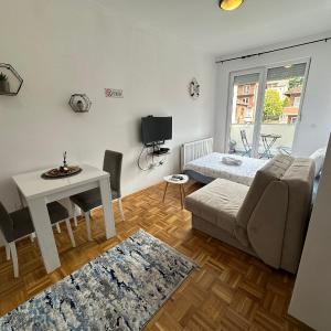 Apartment Guri