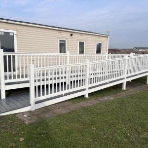 SP84 - Camber Sands Holiday Park - 3 Bedroom - Sleeps 8 - Private Parking
