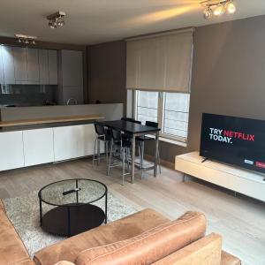 Luxurious Two Bedroom Apartment