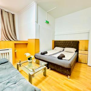 Comfy Rooms in a Shared Apt, 8Min to Rathausplatz