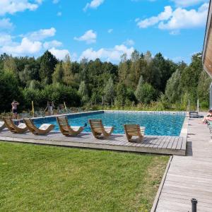 Luxurious Nature Escape