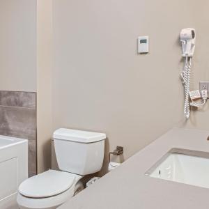 Stonegate Resort Unit B105