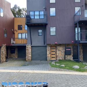 Aspen Creek 3 - Thredbo