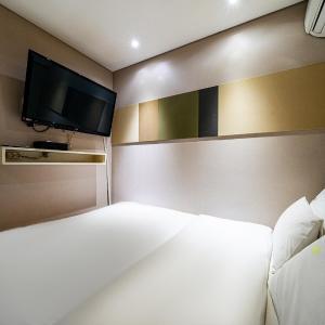 In Hotel Seoul