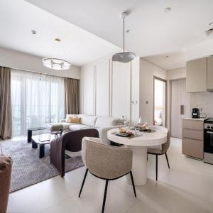 Brand New Elegant 1 Bedroom Apartment I Steps from Dubai Mall