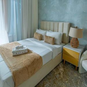 Nasma Luxury Stays - Dreamy Getaway Unwind in a Modern Dubai Studio