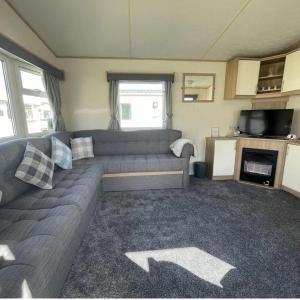 Great caravan with homely feel in Clacton-on-Sea