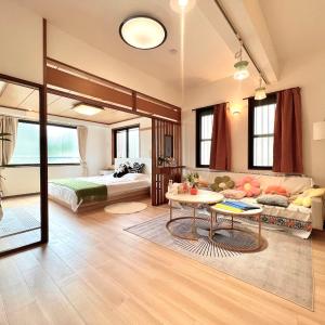 EV-Akabane House