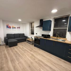Modern 1 BR - 5 min walk from Princess Street EB1