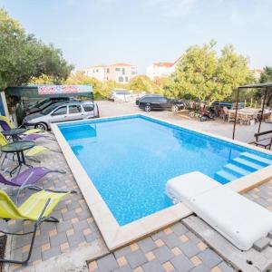 Apartments Fidelis - One Bedroom Apartment with Terrace and Garden View 2