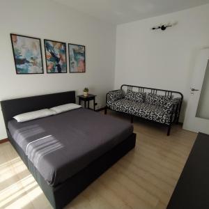Brenta/Corvetto studio apartment