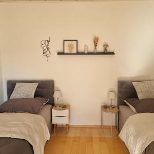 Citynahe gemütliche Wohnung mit 5 Schlafzimmern