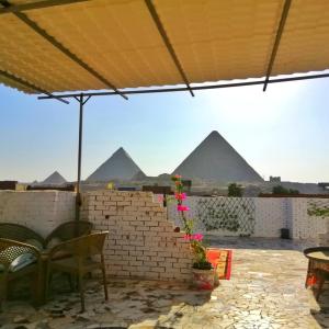 Le Palais du Pyramide Du King Mo