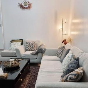 Tranquil and serene home WIFI, Parking and smart TV