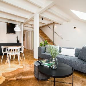 Large and modern apartment in the heart of Prague