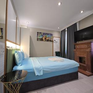The Empress Theodora Hotel ll