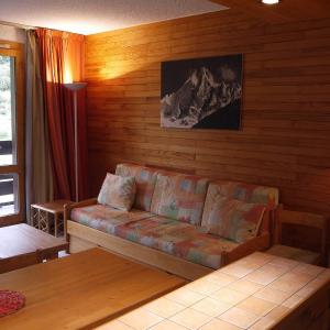 Appartement skis aux pieds pour 6 personnes à Méribel - FR-1-355-146