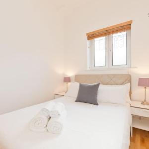 Blarney Apt 1BR Sleeps 4
