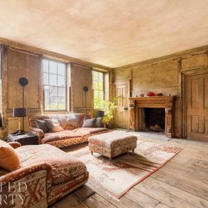 Extraordinary Grade II-listed early Georgian Home