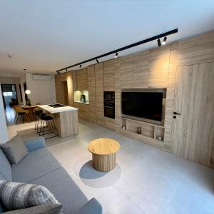 Redentur apartments, suite 1
