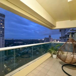Family size Staycation in Makati with new year's firework balcony view