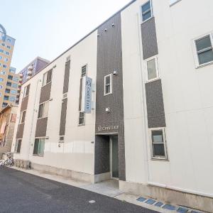 Shinjuku Downtown 1min walk to metro Cozy APT