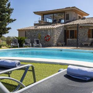 Villa can Mel by homevillas360