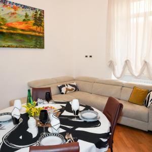 Karisma Suites