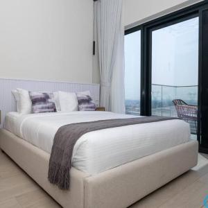 Modern Contemporary Studio in Azizi Riviera