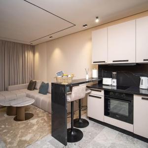 Luxury Studio in Luxury Place