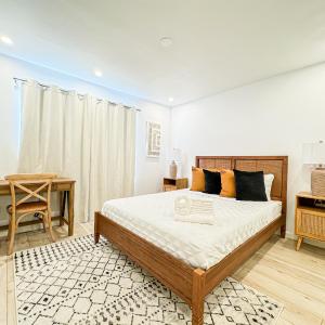 Boho-Chic 1BR-1BA Oasis near Hollywood -BRBEV13