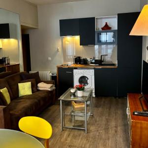 Charming apartment for 4 people 1 baby in the heart of Paris