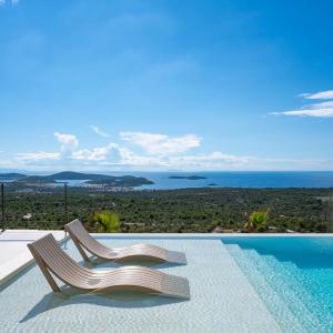 NEW Luxury, seaview Villa Grandeca