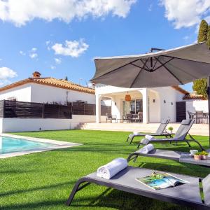 Genteel Home Villa El Brillante