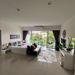 Chic Condominium Karon B307