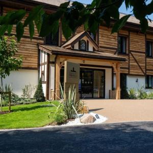 Warwick Castle Hotel & Knight's Village