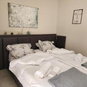 Apartament Tirana Contact